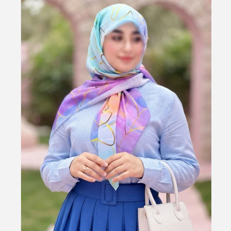 روسری نخی کاستوم طرح نیلا قواره 110 سیتو