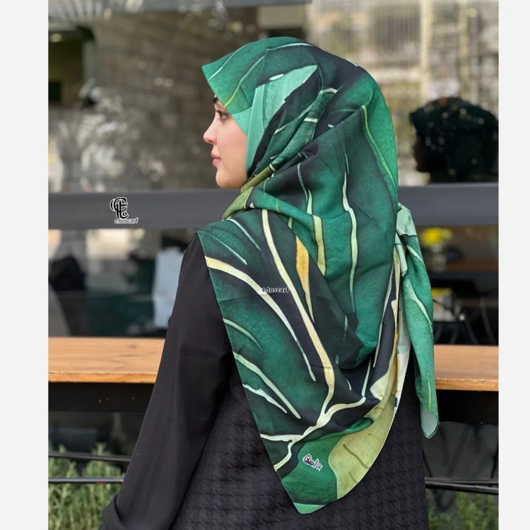 روسری نخ کاستوم طرح ضحا سایز 140 سبز