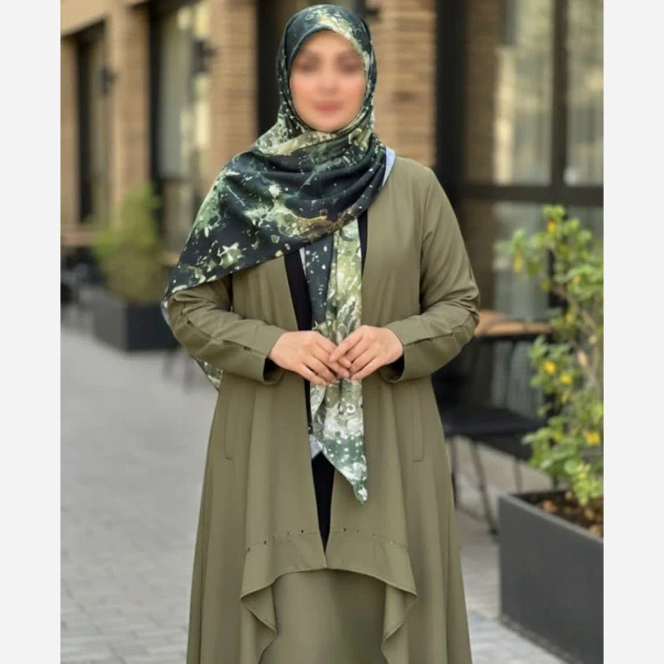 روسری نخ طرح زحل مناسب تیپ اسپرت و مجلسی