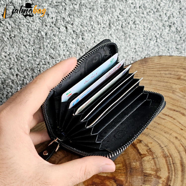 جاکارتی زیپدار چرم طبیعی گاوی مناسب آقایان و خانمها ابعاد 11 در 7 سانتیمتر